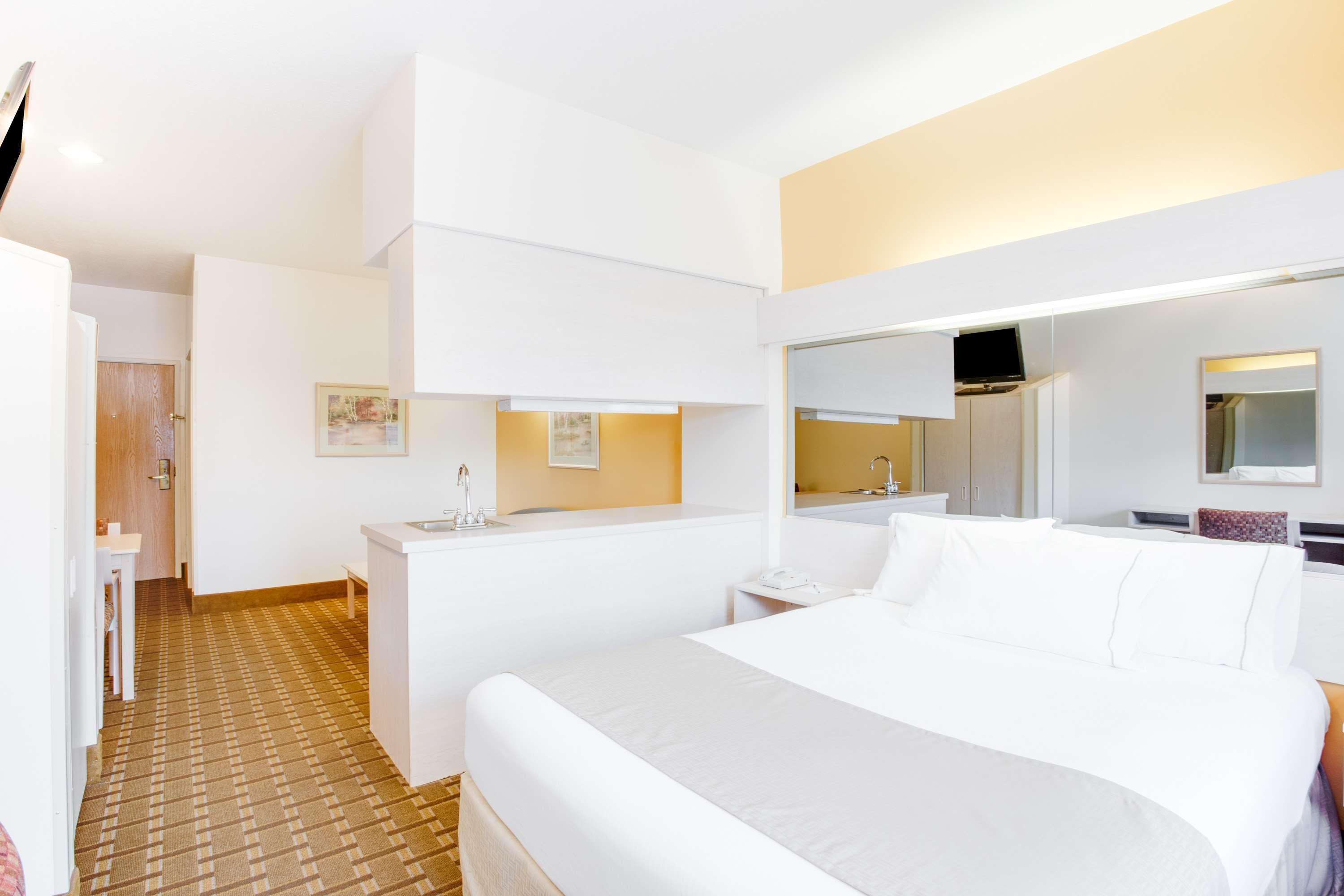Surestay Hotel By Best Western Christiansburg Blacksburg エクステリア 写真